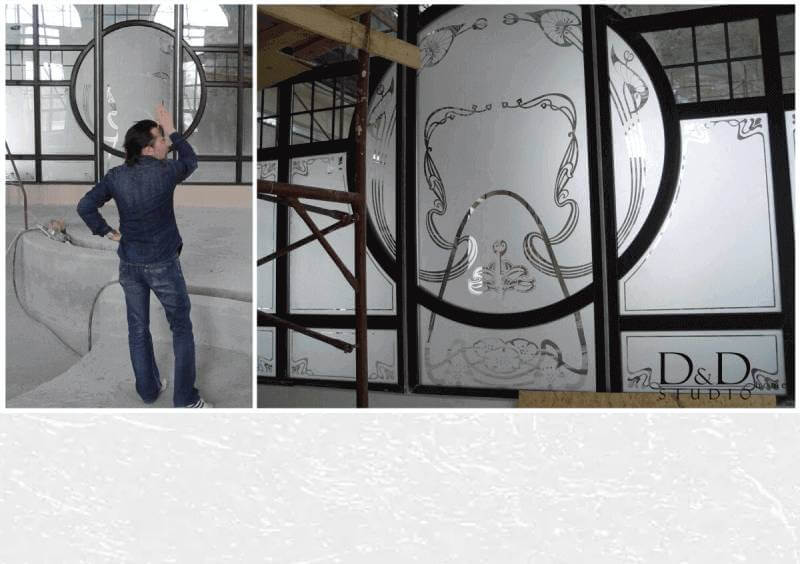 вітражна перегородка з патерном в стилі Art Nouveau. Кислотне травлення з наступним прикрасою кольоровим ф'юзингові склом.