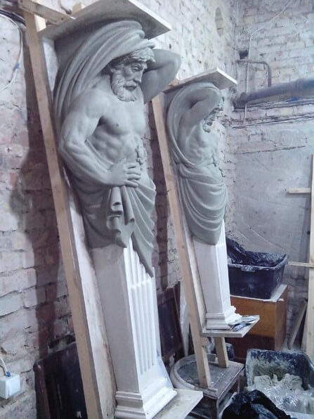 Атланти скульптура.